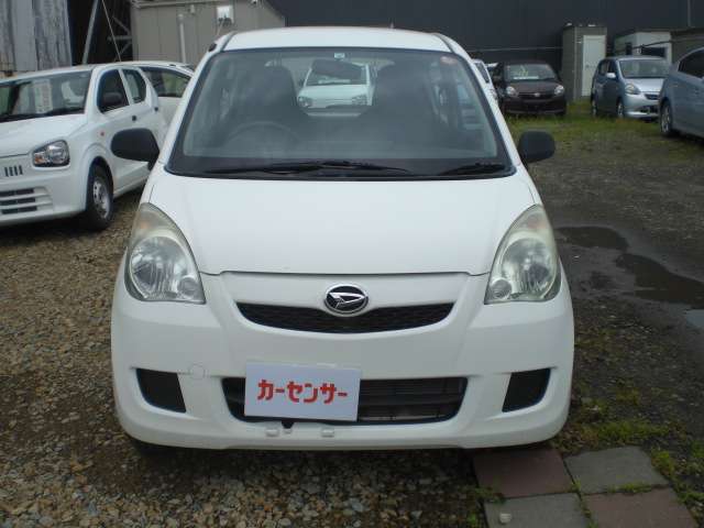 Daihatsu Mira 2