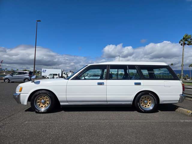 Toyota Crown Van 8