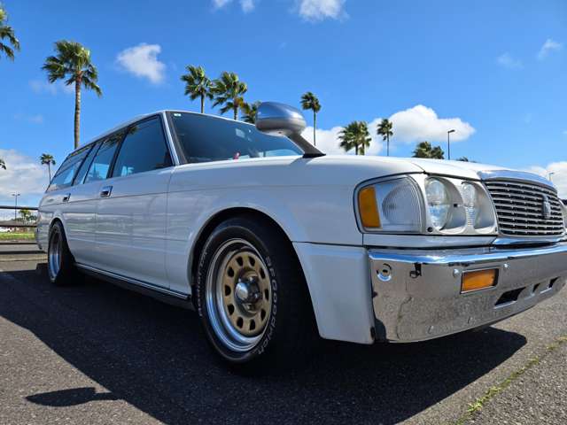 Toyota Crown Van 9