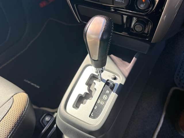 Suzuki Jimny 10