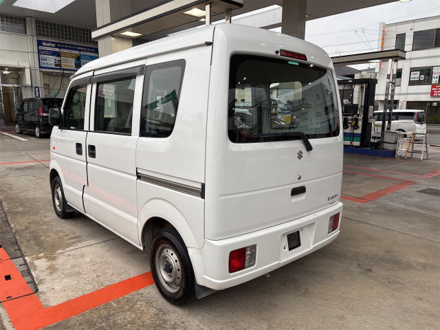 Suzuki Every 5