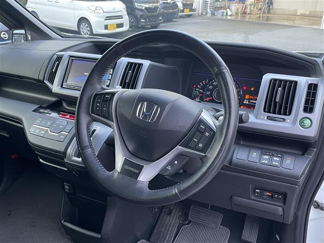 Honda Stepwgn 8
