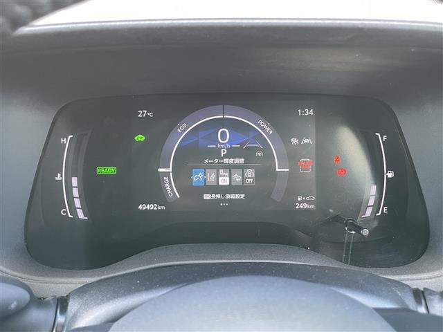 Toyota Sienta 8