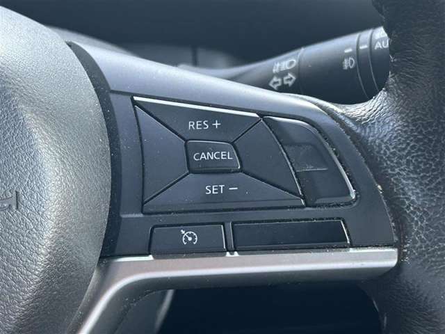Nissan Serena 13