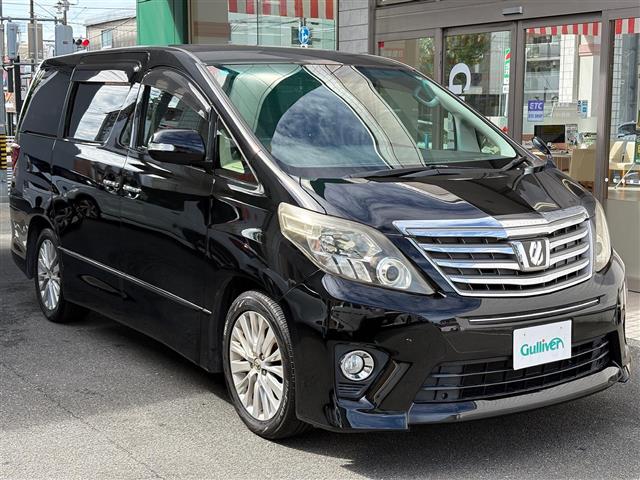 Toyota Alphard 6