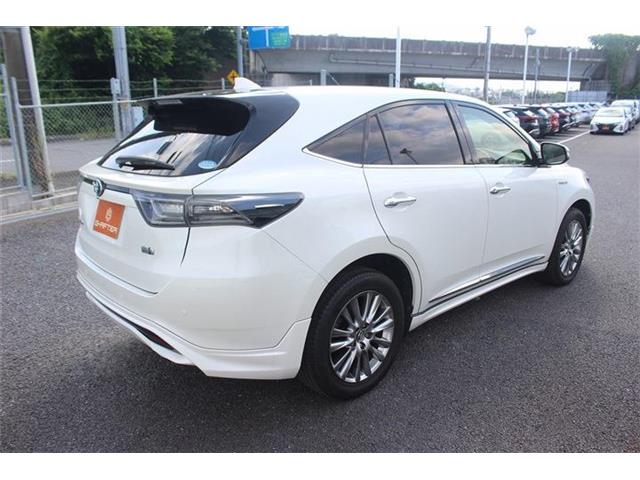 Toyota Harrier 11