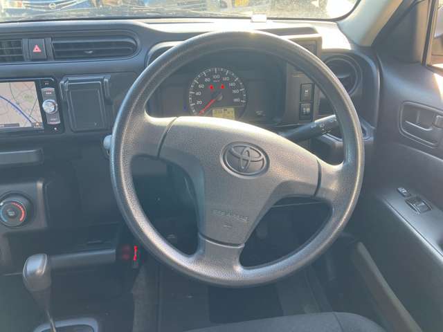 Toyota Probox Van 9