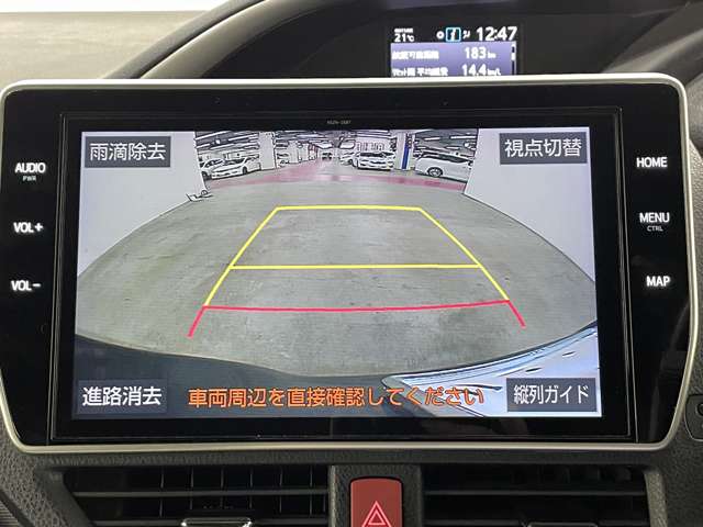 Toyota Voxy 12
