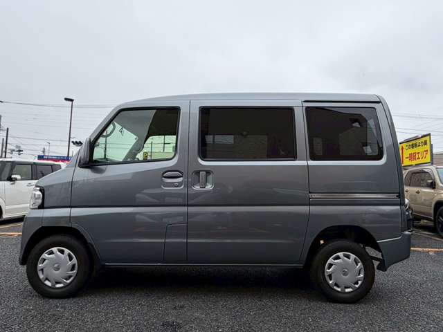Nissan NV100 Clipper 11