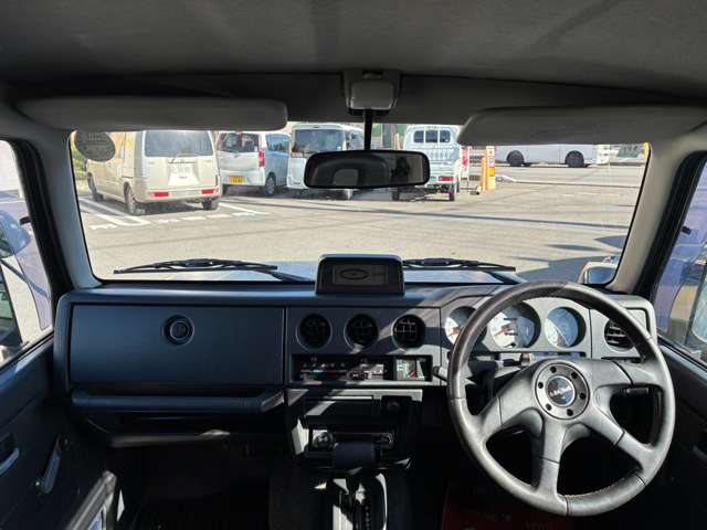 Suzuki Jimny Sierra 4