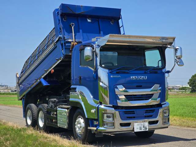 Isuzu Giga 5