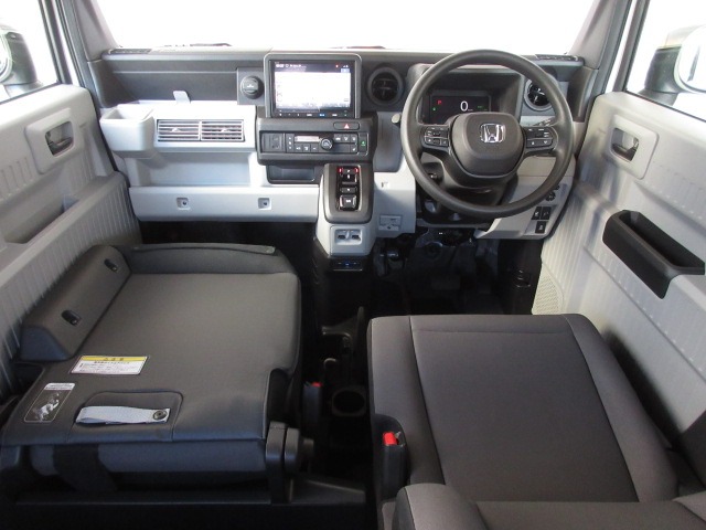 Honda N-VAN e: 12