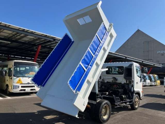 Hino Ranger 8