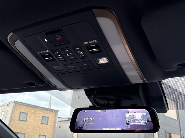 Toyota Alphard 11