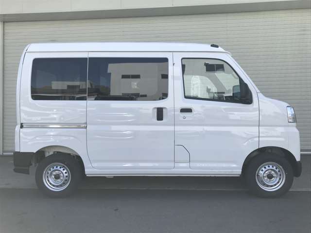 Daihatsu Hijet Cargo 5