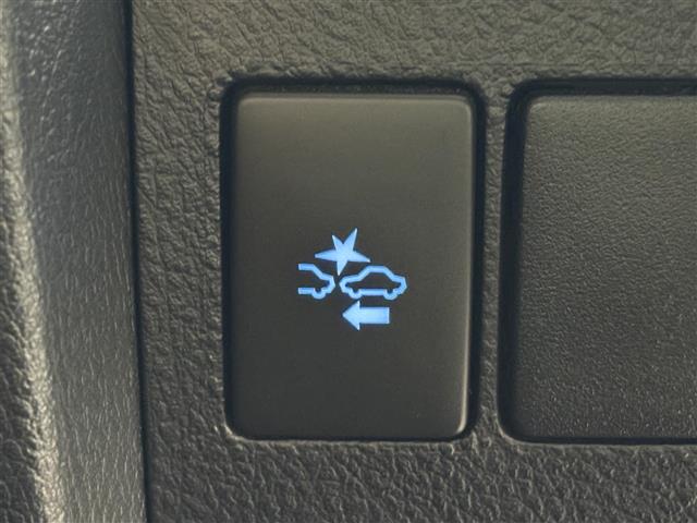 Toyota Alphard 11