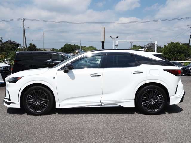 Lexus RX 8