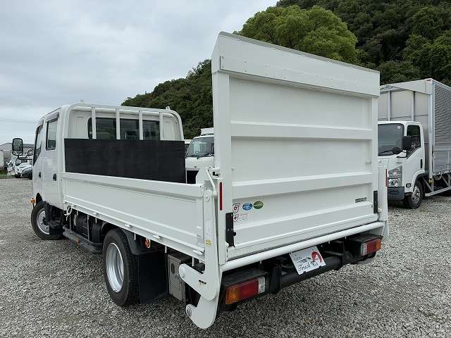 Hino Dutro 6