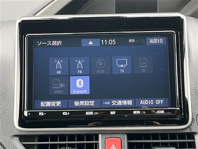 Toyota Voxy 7