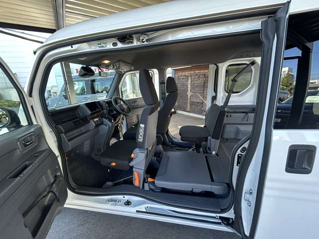 Honda N-VAN 11