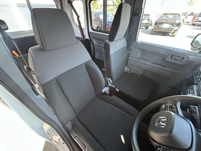 Honda N-VAN 8