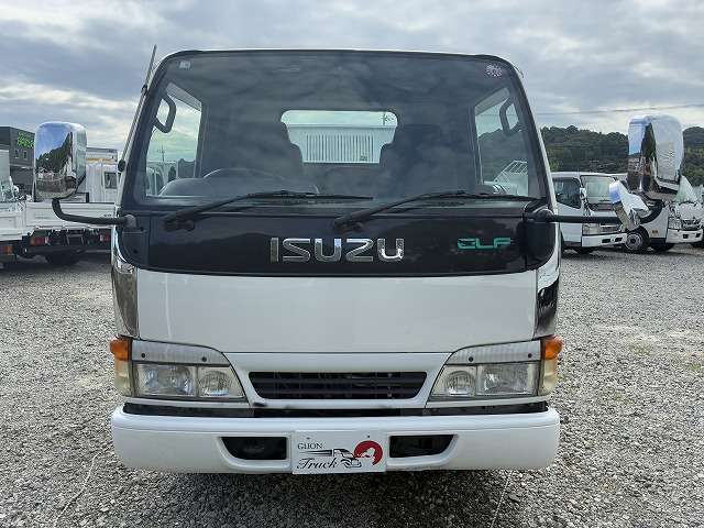 Isuzu Elf 2