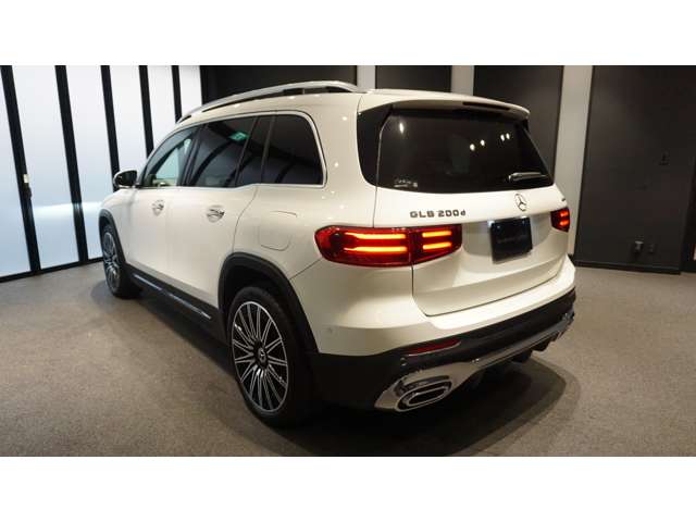 Mercedes-Benz GLB 7