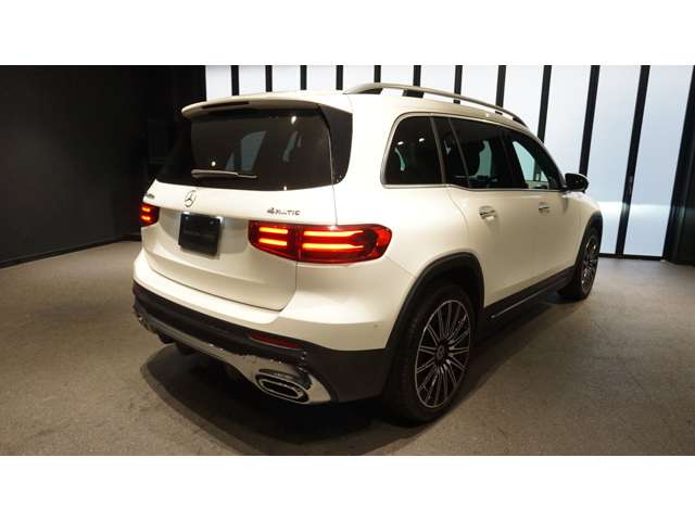 Mercedes-Benz GLB 9