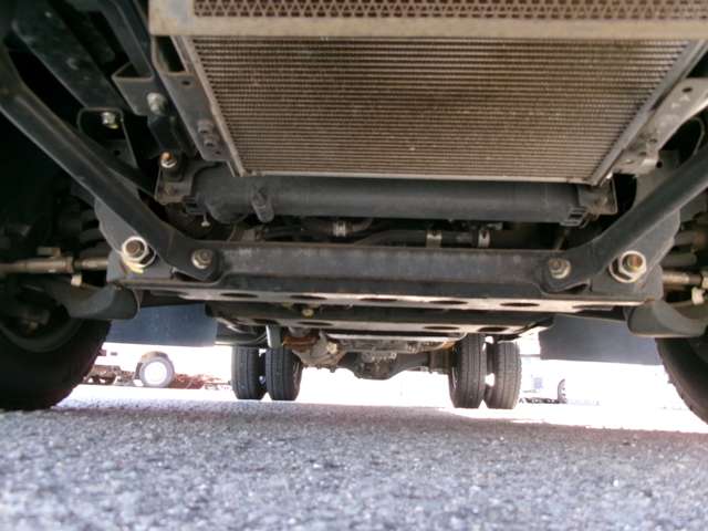 Isuzu Elf 12
