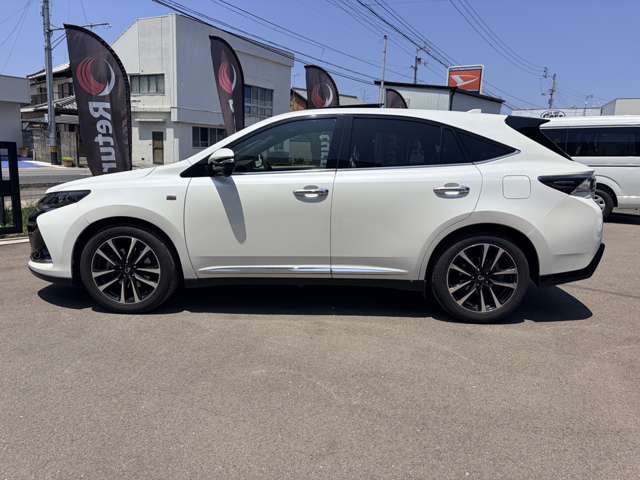 Toyota Harrier 5