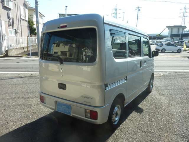 Suzuki Every 6