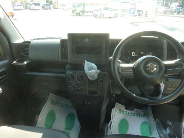 Suzuki Every 8