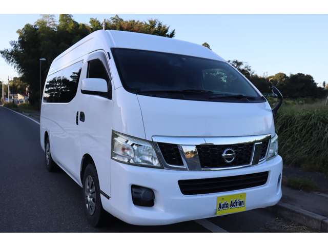 Nissan NV350 Caravan 12