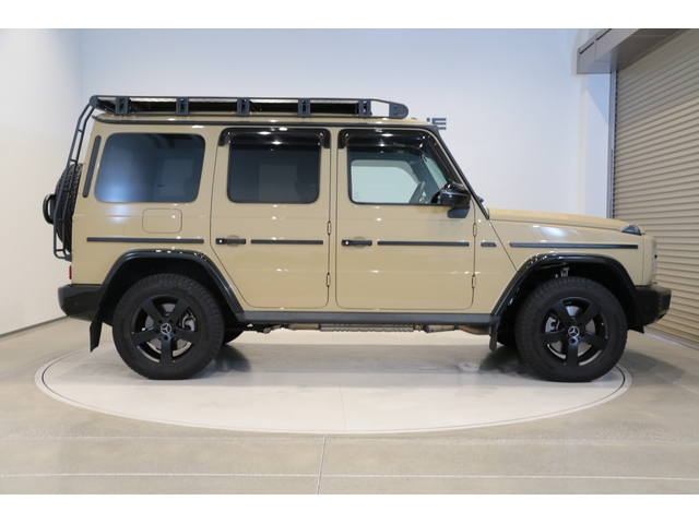 Mercedes-Benz G-Class 8