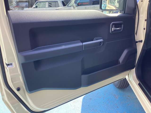 Suzuki Jimny 8