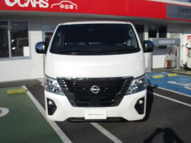 Nissan Caravan 12