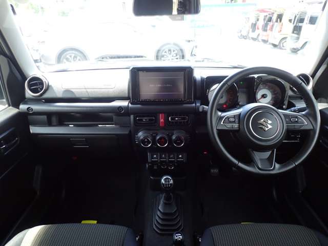 Suzuki Jimny 3