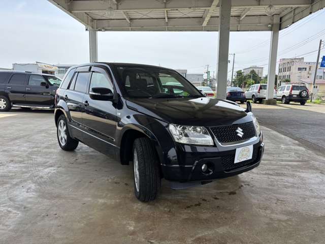 Suzuki Escudo 9