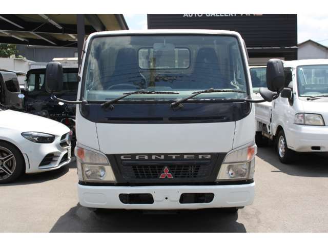 Mitsubishi Fuso Canter 2