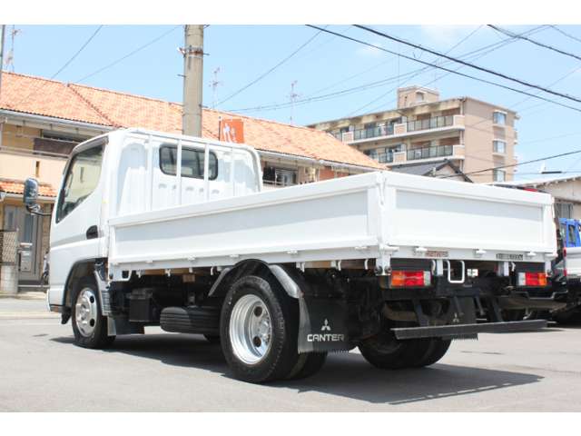 Mitsubishi Fuso Canter 4