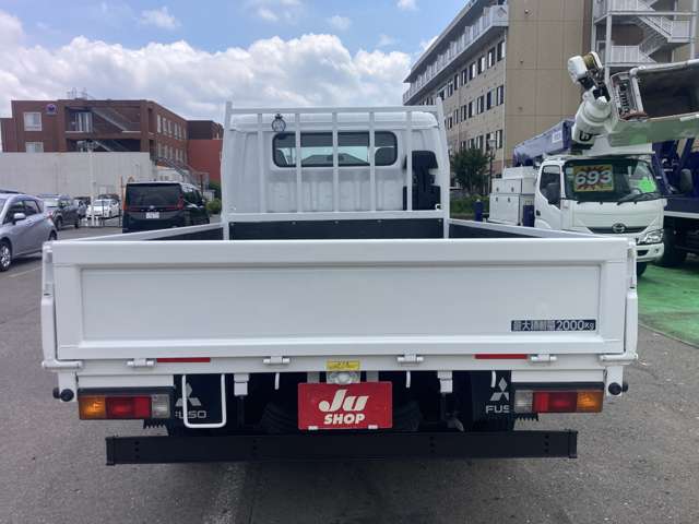 Mitsubishi Fuso Canter 11