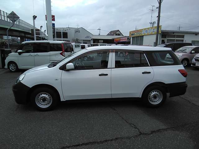 Mazda Familia Van 11