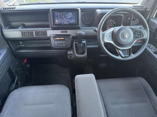 Honda N-VAN 8