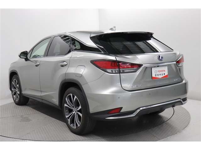 Lexus RX 7