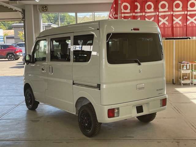 Suzuki Every 10