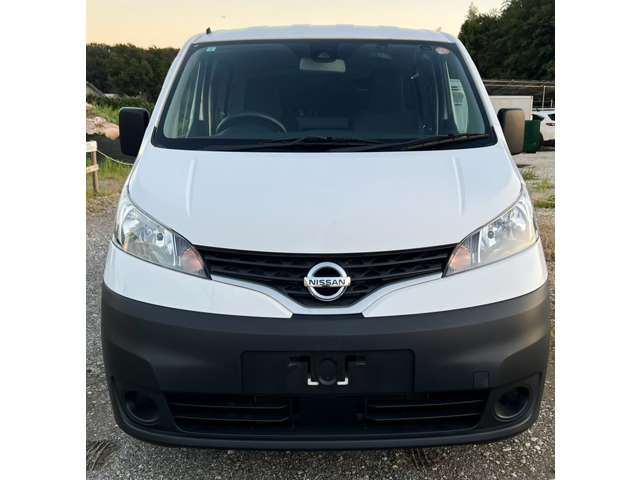 Nissan NV200 Vanette Van 3
