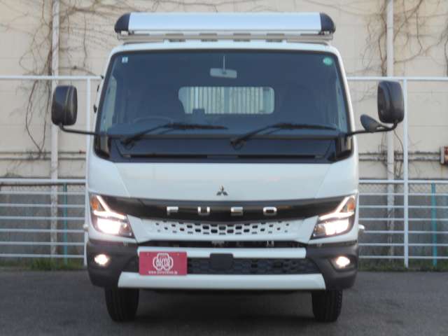 Mitsubishi Fuso Canter 2