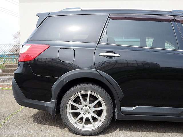 Subaru Exiga Crossover7 6