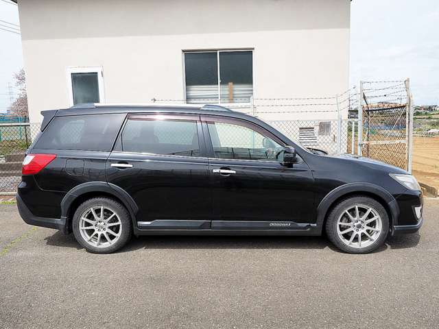 Subaru Exiga Crossover7 7