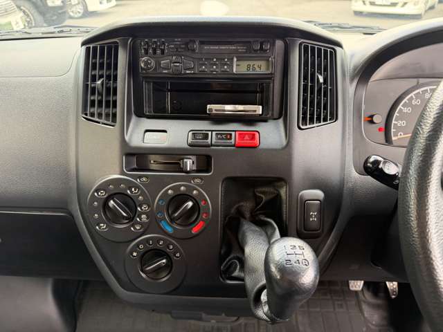 Toyota Light Ace Van 11